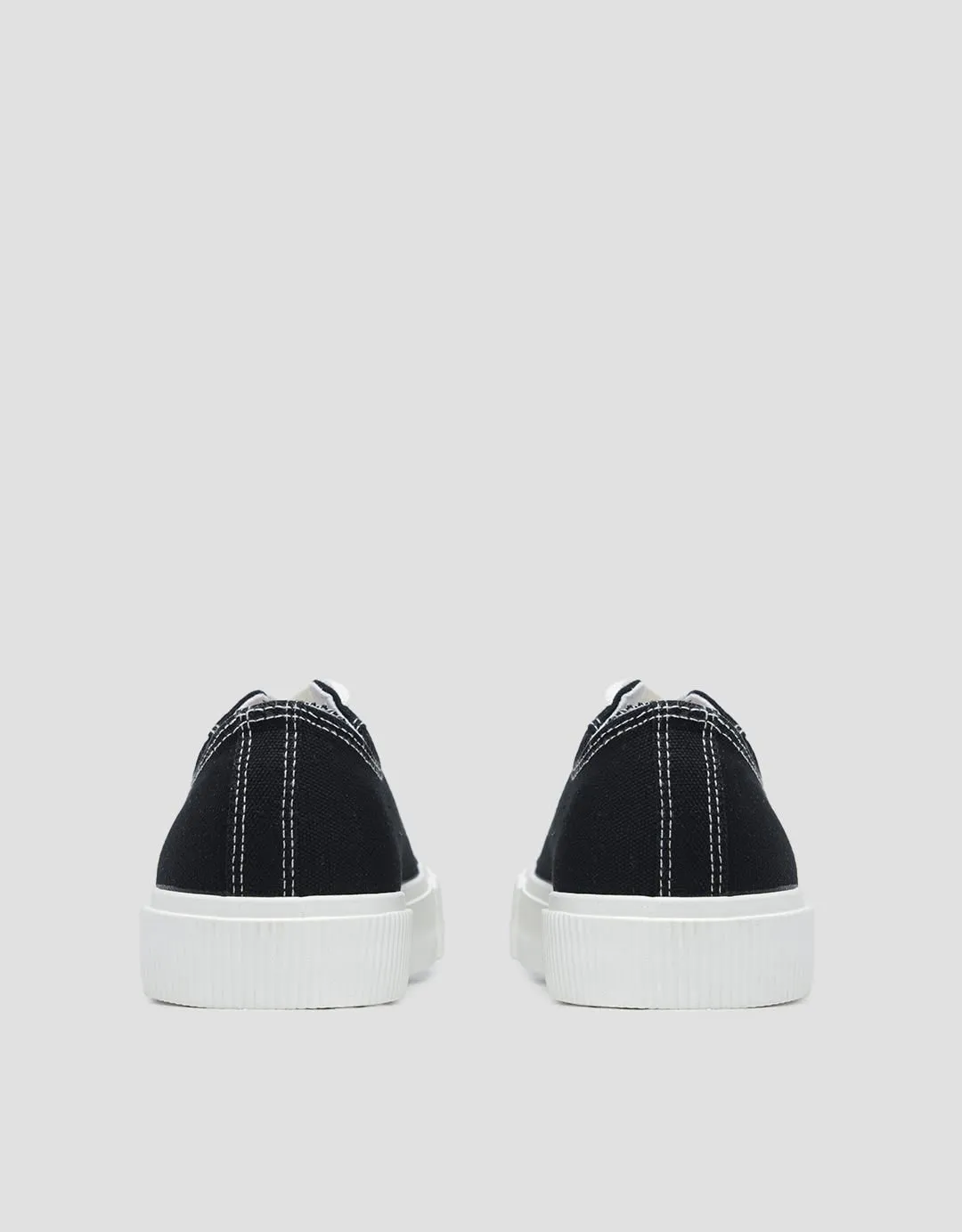 Cardinal Low Top Edith Sepatu Sneakers Pria