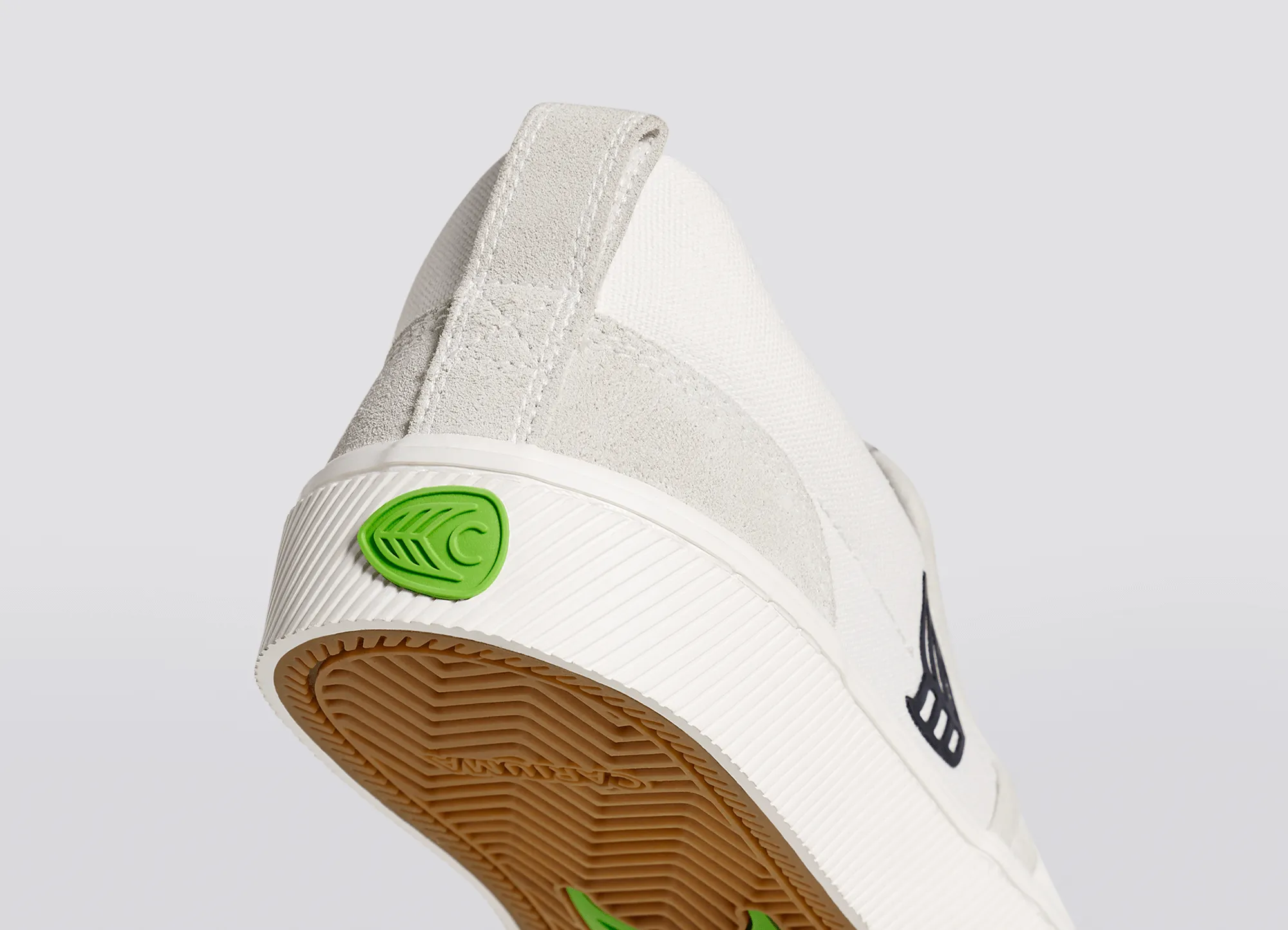 Cariuma Slip-On Skate Pro Off-White Vintage/Black (In Store Pickup Only)