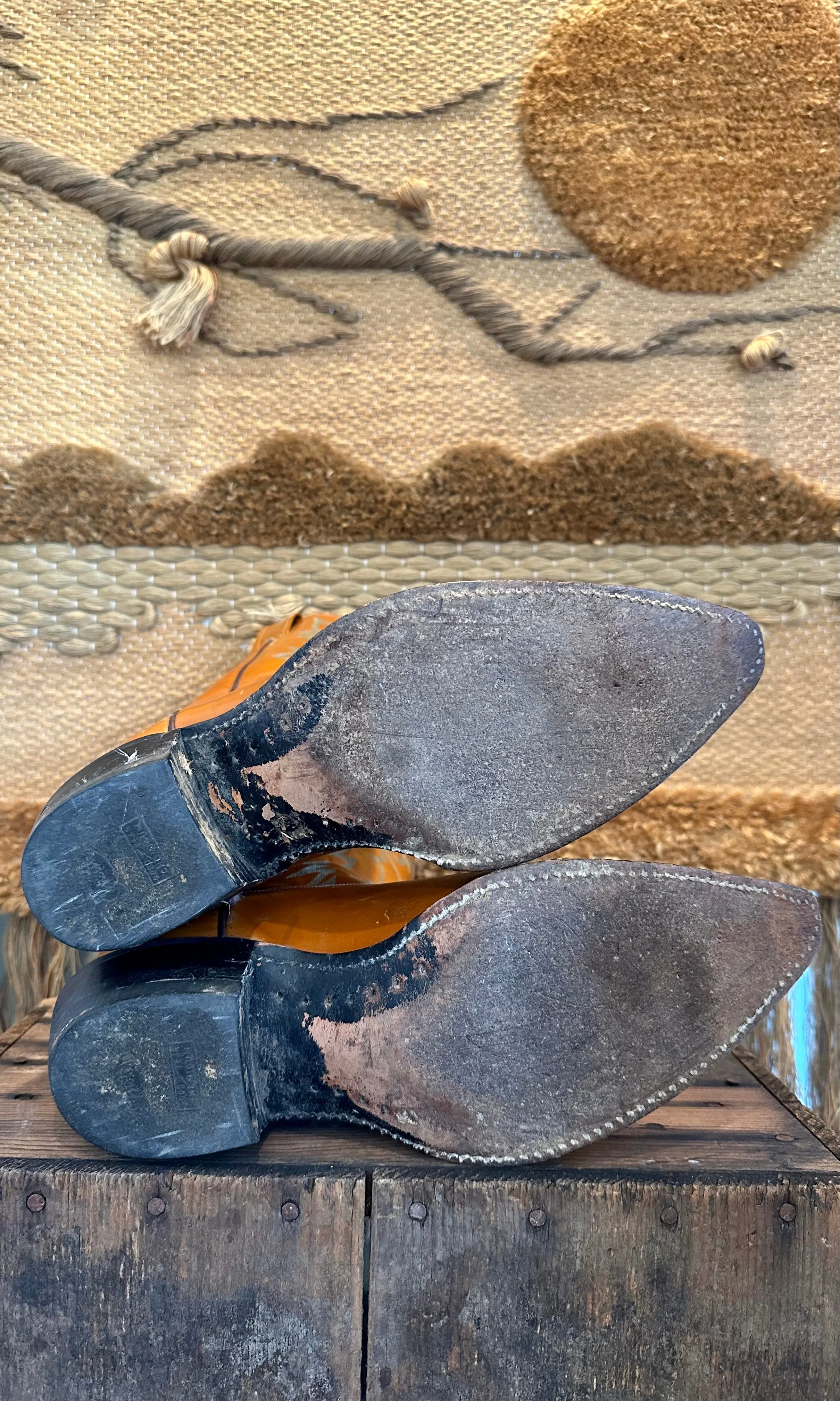 JUSTIN Vintage 60s Whiskey Leather Cowboy Boots • Mens size 9D