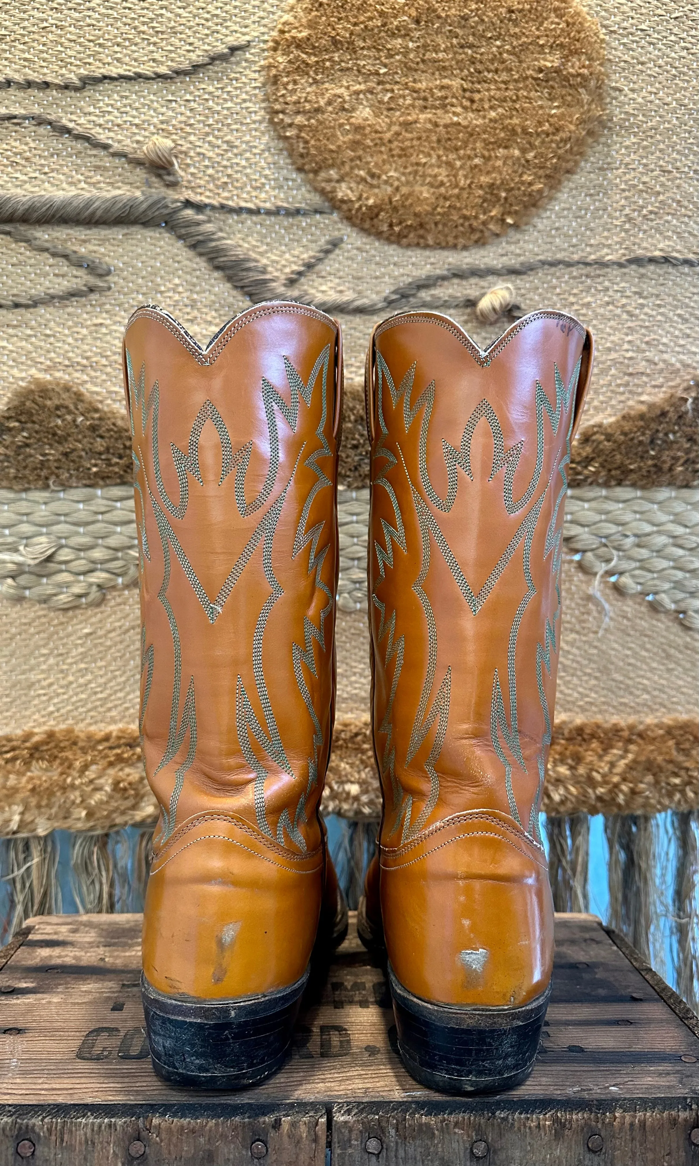 JUSTIN Vintage 60s Whiskey Leather Cowboy Boots • Mens size 9D