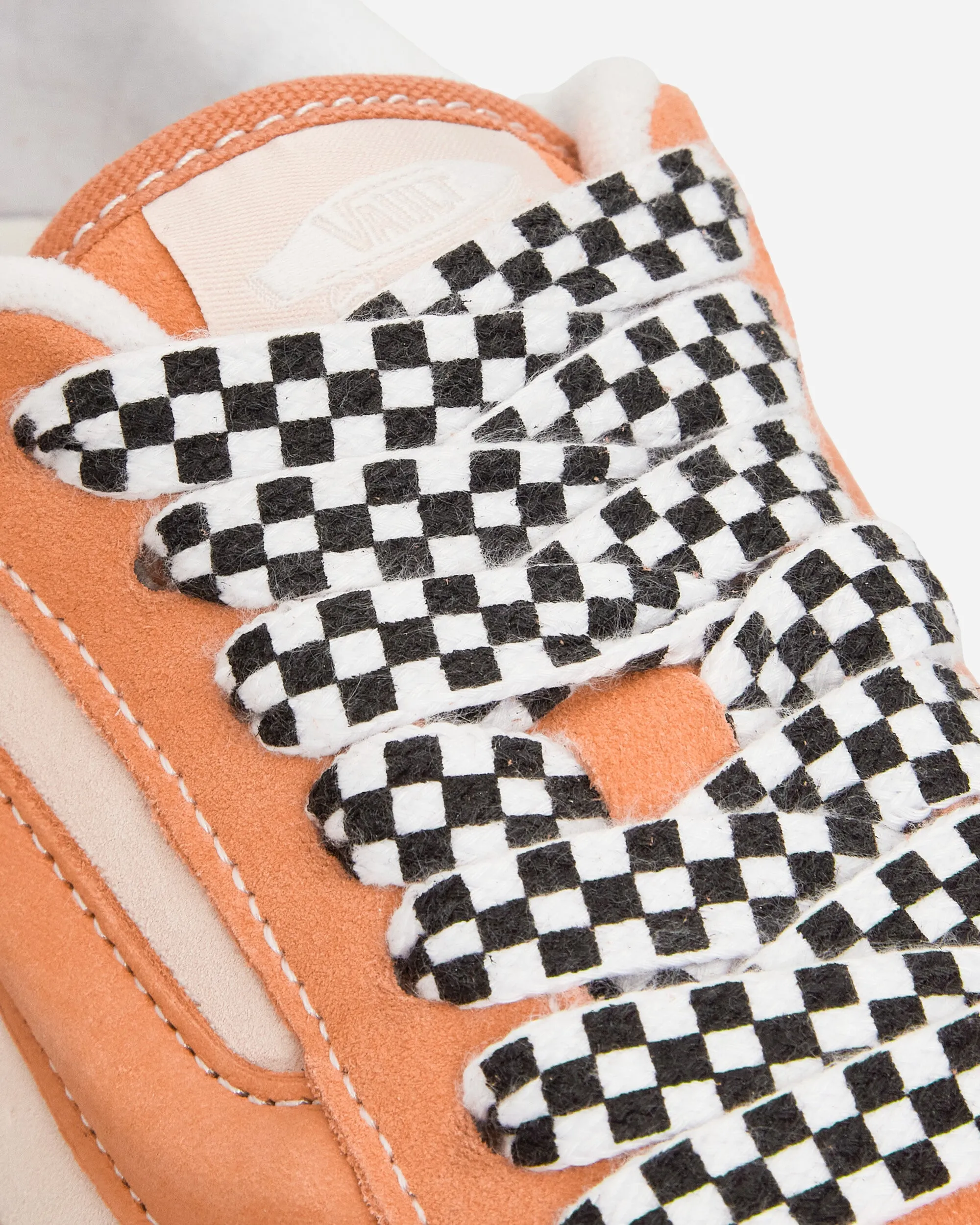 Knu Skool VLT LX Sneakers Pink