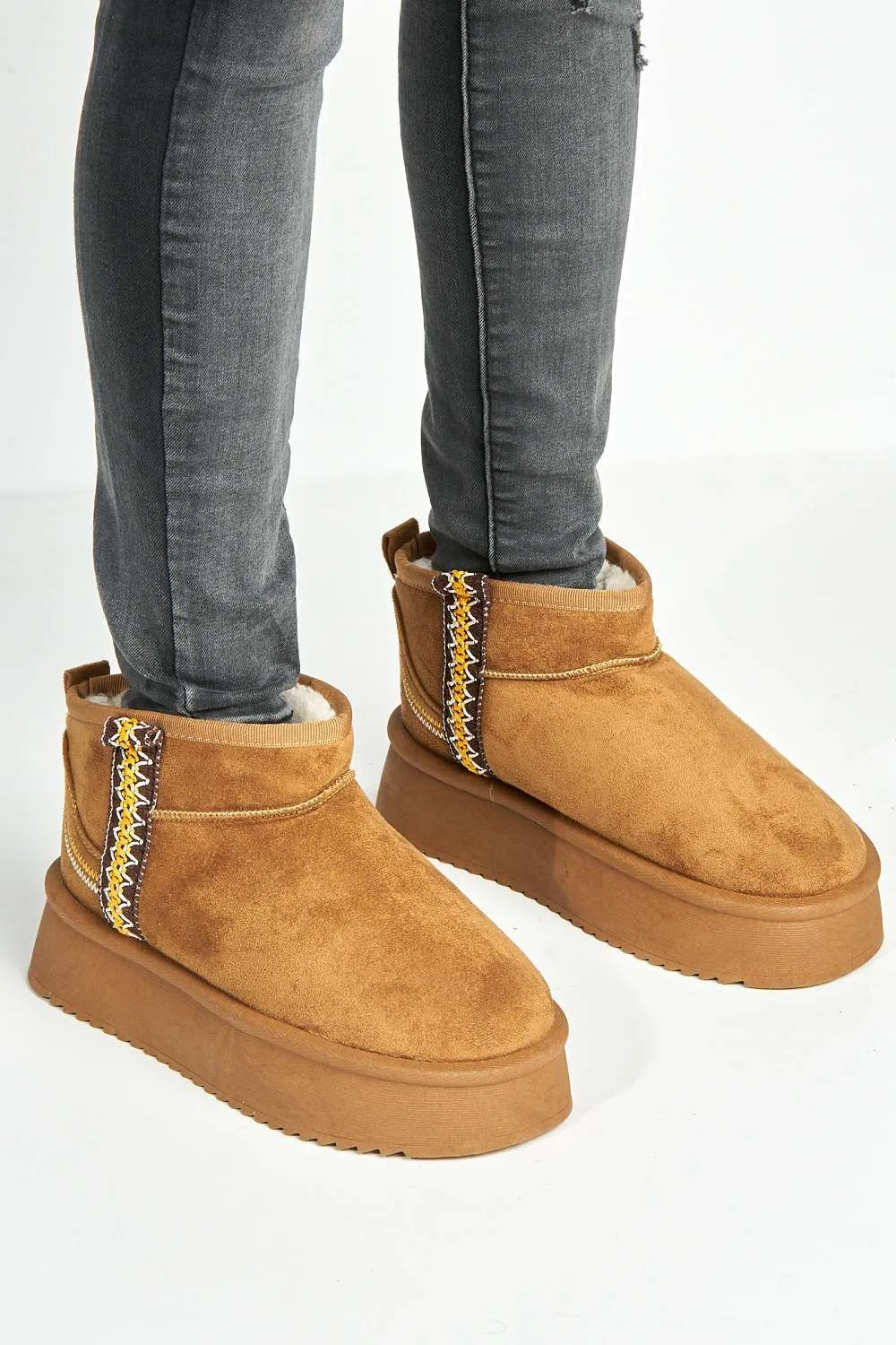 Mianee Embroidered Faux Fur Lining Chunky Sole Ankle Boots in Camel