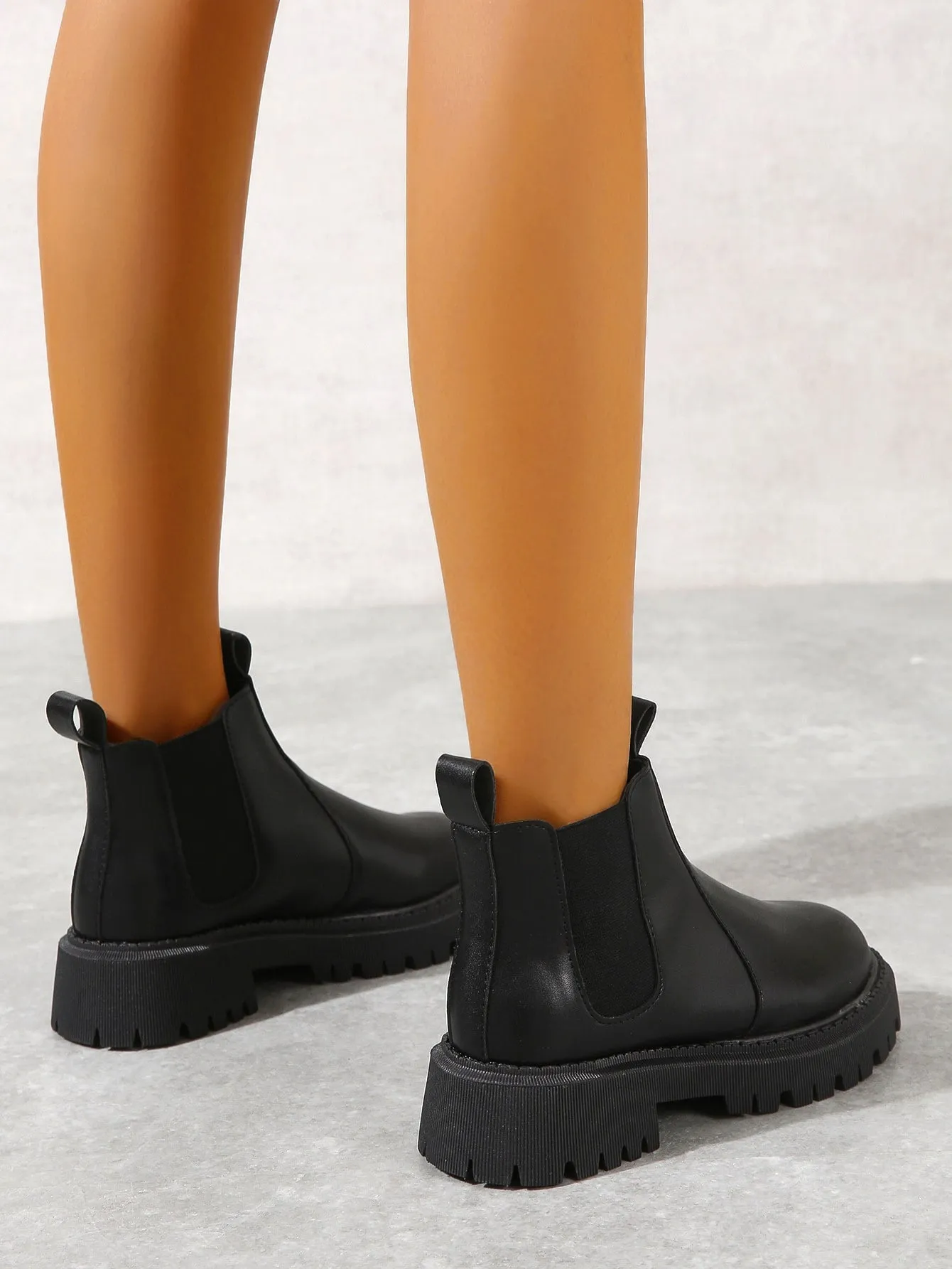 Minimalist Slip On Chelsea Boots, Preppy Outdoor Boots