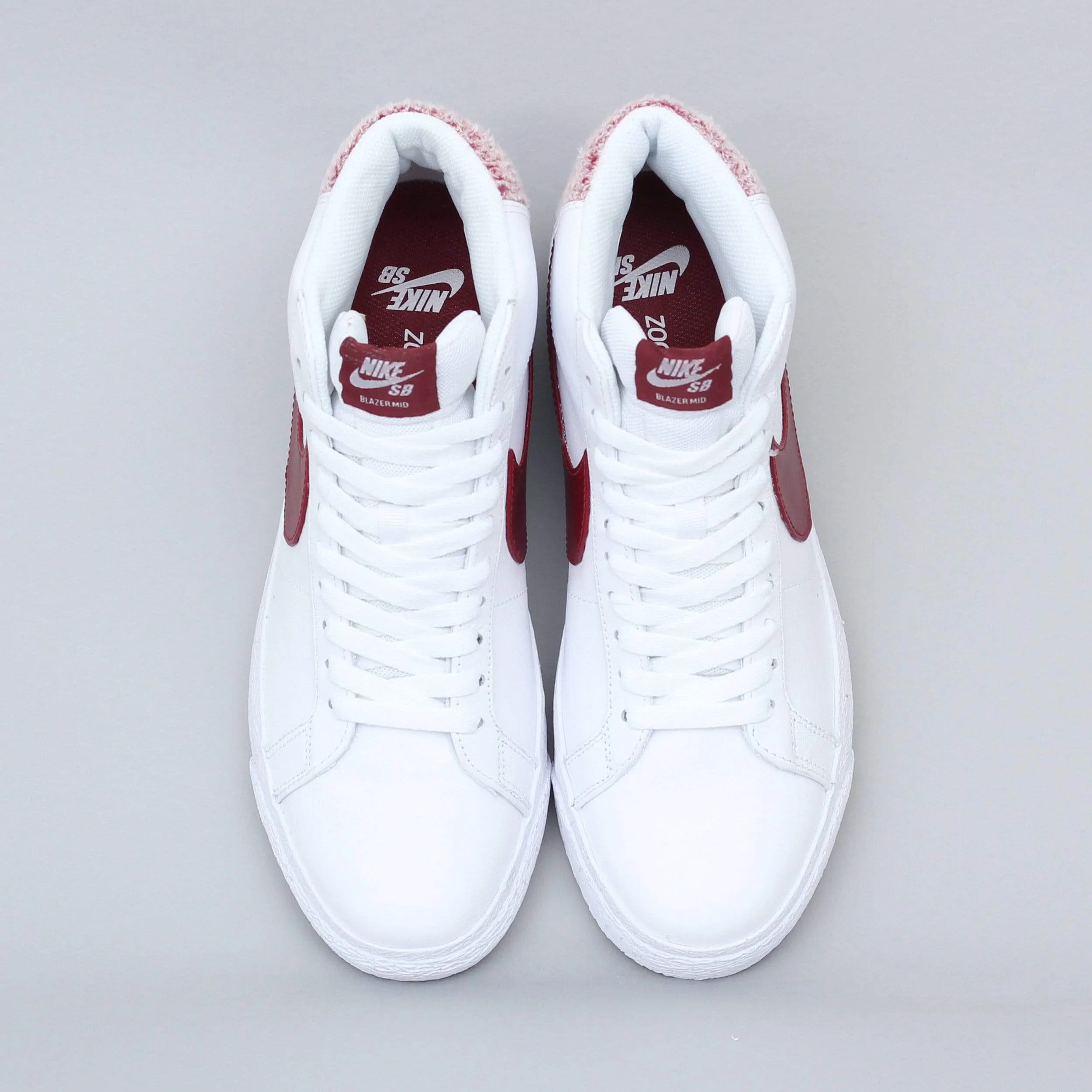 Nike SB Blazer Mid Premium Shoes White / Team Red