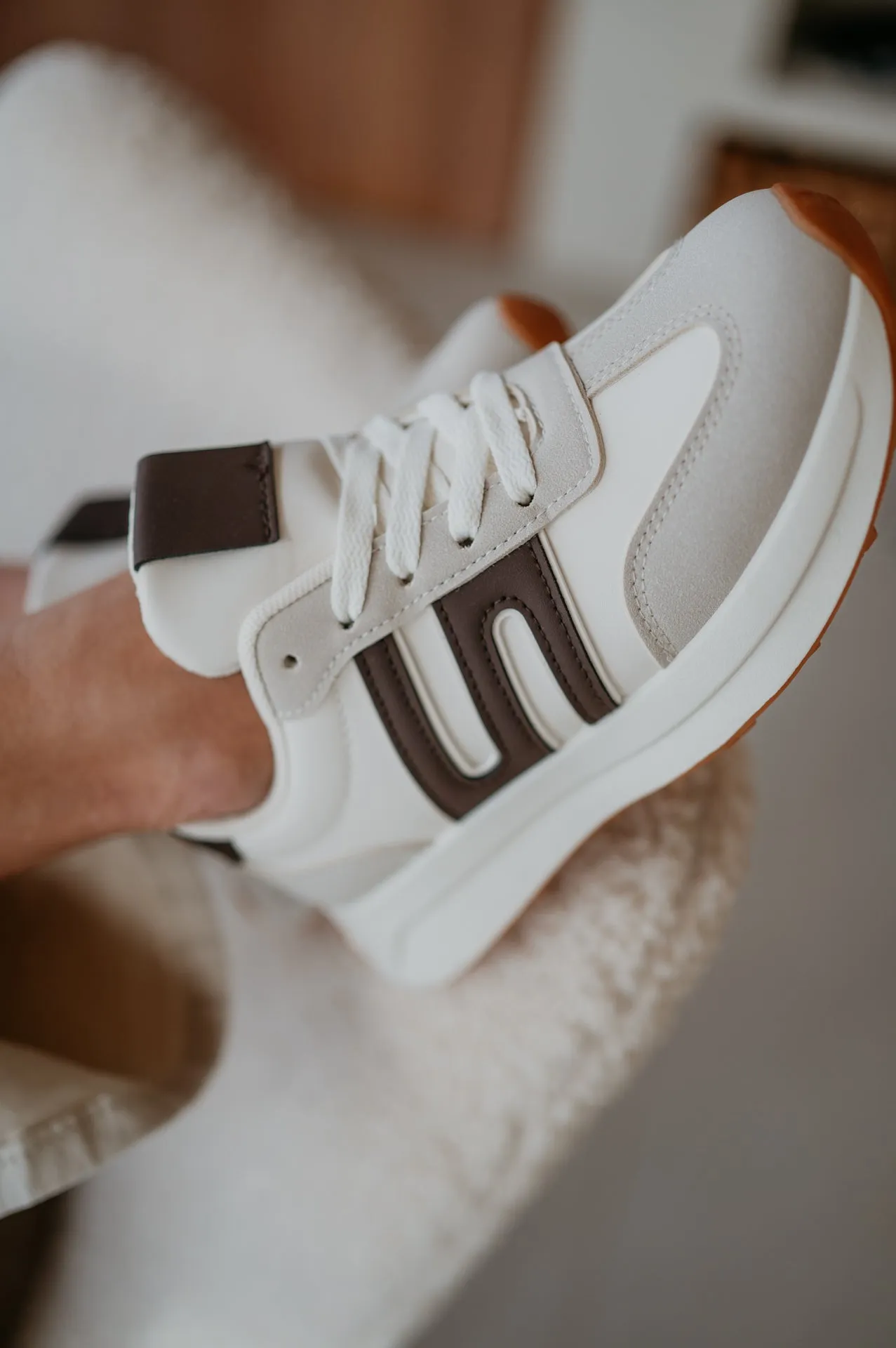 Ottanta sneakers I Beige