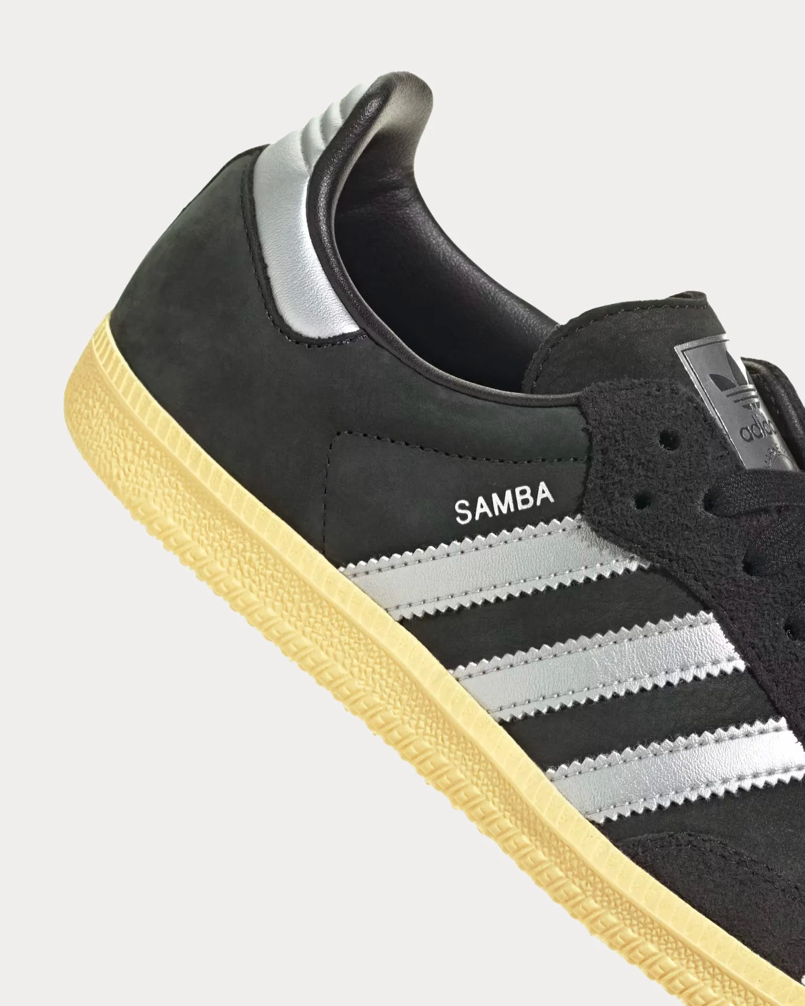 Samba OG Core Black / Matte Silver / Almost Yellow Low Top Sneakers