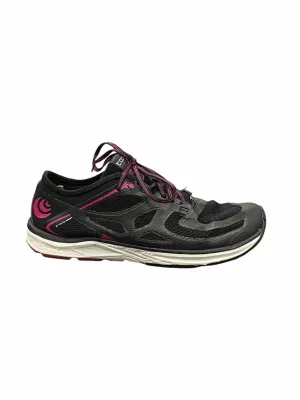 Topo Athletic Shoe Size 9 Black Pink Sneakers