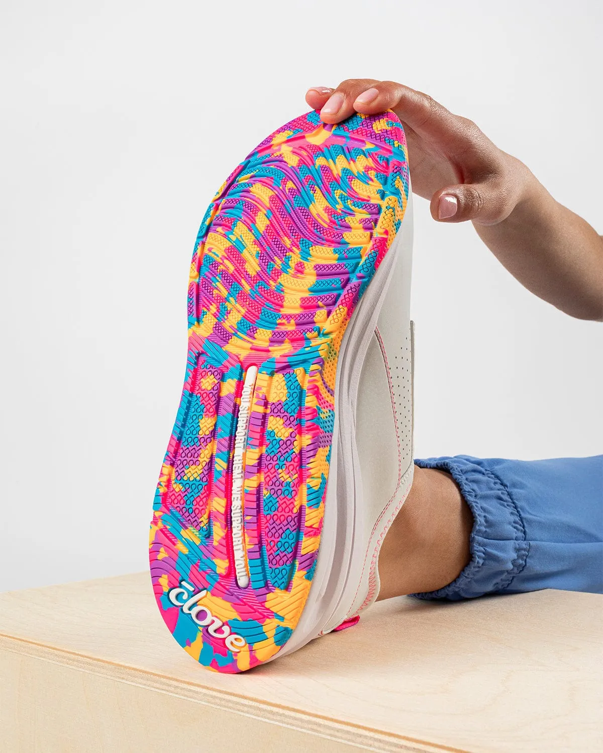 Women's Classic - White / Sunset Pop